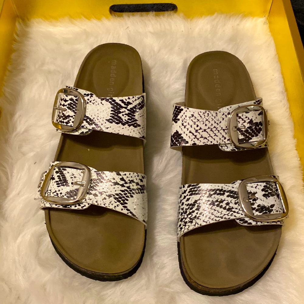 White and black slides